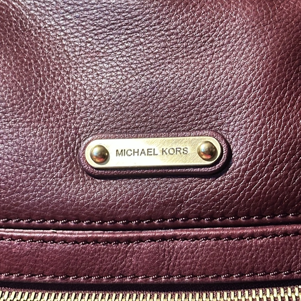 Michael Kors Merlot Leather Shoulder Bag - Picture 3 of 17